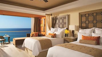 1 bedroom, premium bedding, free minibar, in-room safe