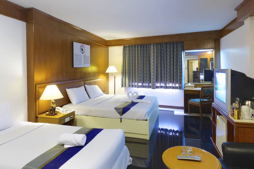 Silom Avenue Inn