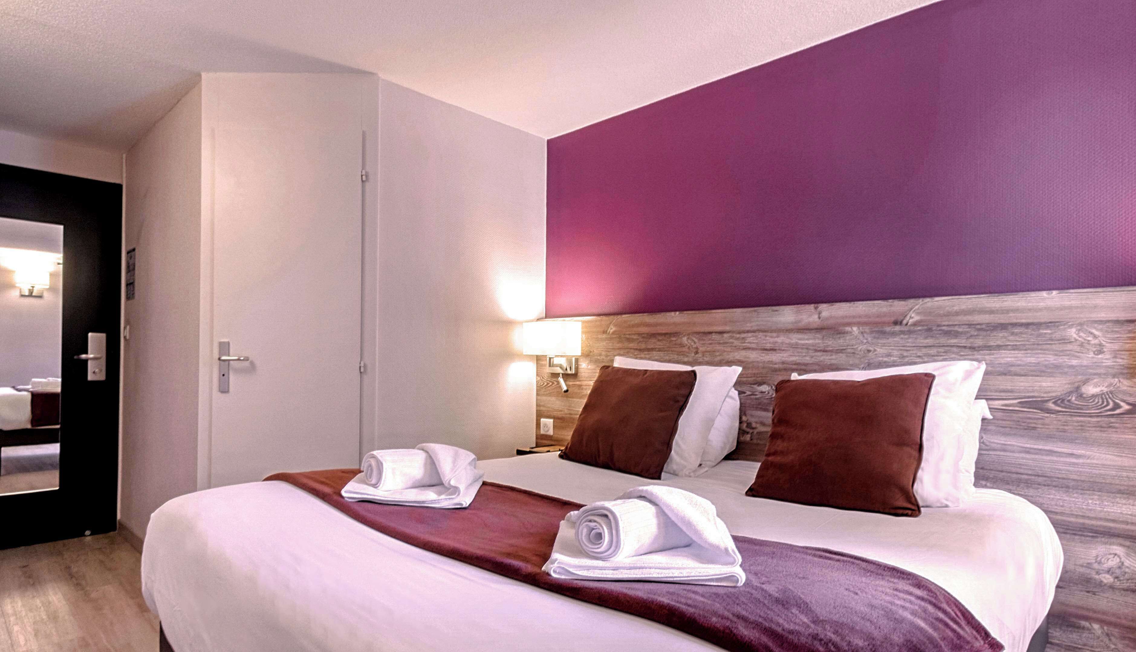 Photo - Brit Hotel Confort Pau Lons