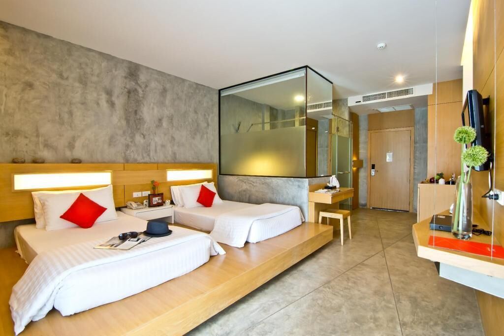 Free minibar, in-room safe, desk, rollaway beds