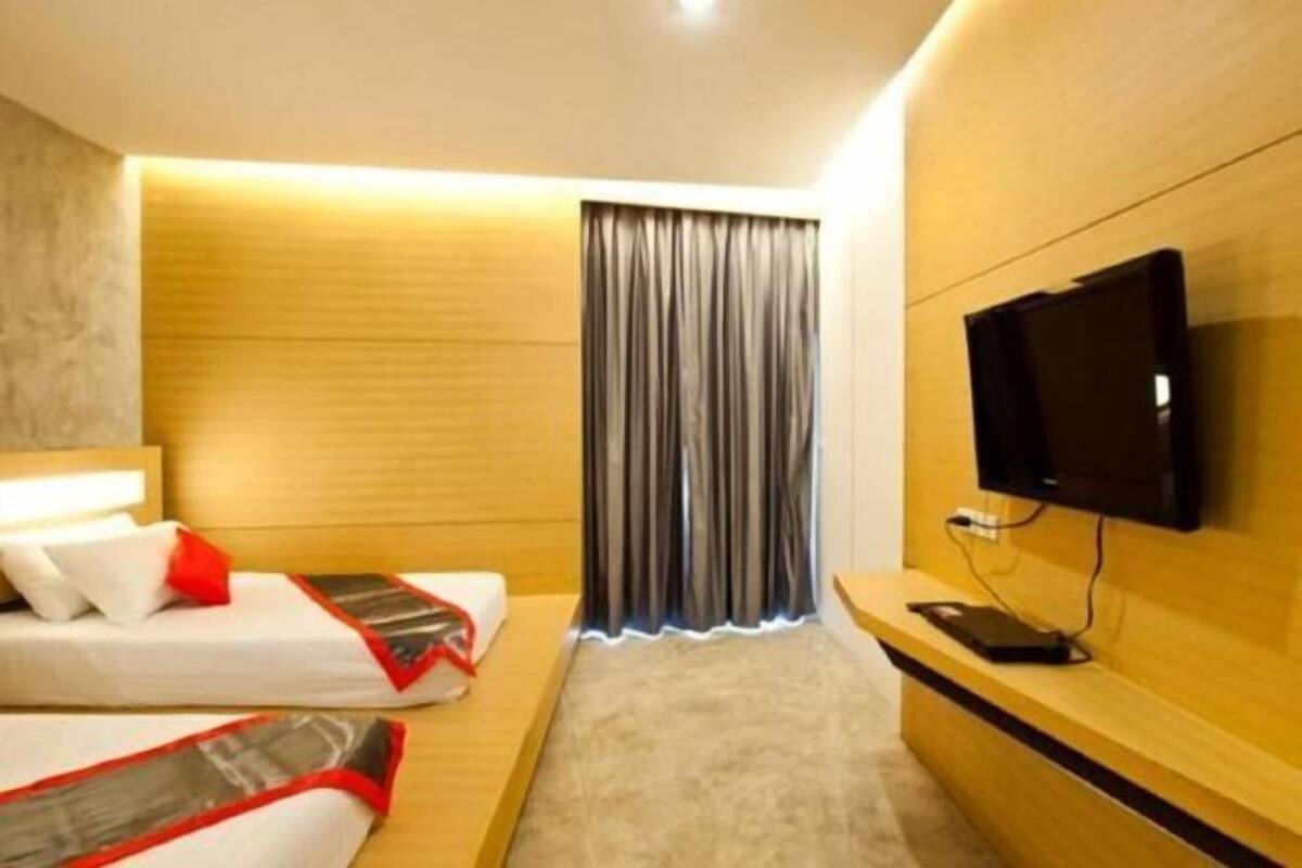 Free minibar, in-room safe, desk, rollaway beds