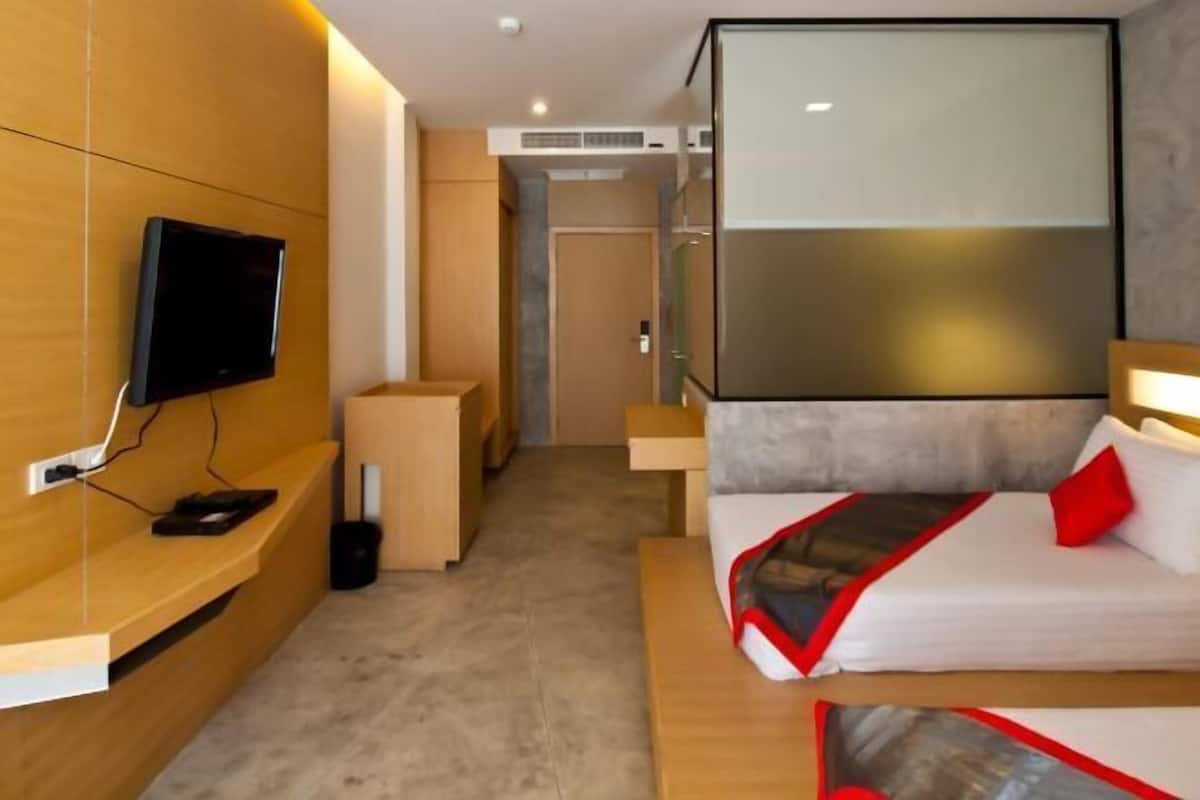 Free minibar, in-room safe, desk, rollaway beds