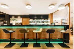 Bar (in der Unterkunft)
