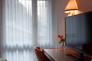 Habitación Deluxe con 1 cama doble o 2 individuales | Servicio de la habitación