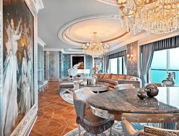 Deluxe Suite | Living area | Flat-screen TV, pay movies - Bilgah Beach Hotel (Baku)