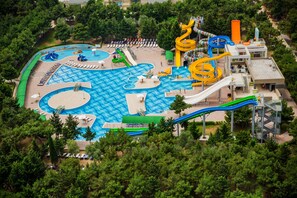 Water park - Bilgah Beach Hotel (Baku)
