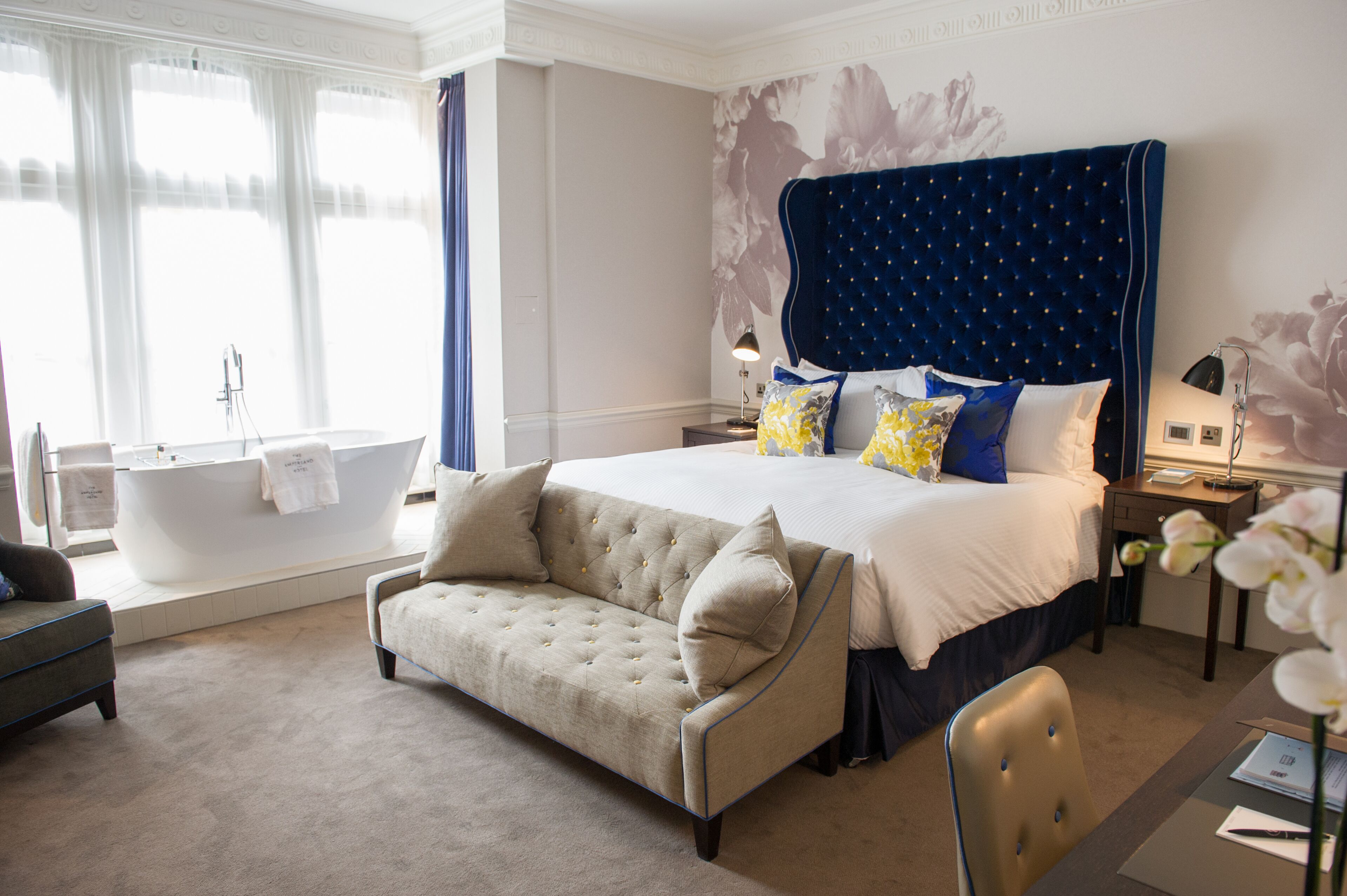 deluxe studio | 1 bedroom, premium bedding, free minibar, in-room safe