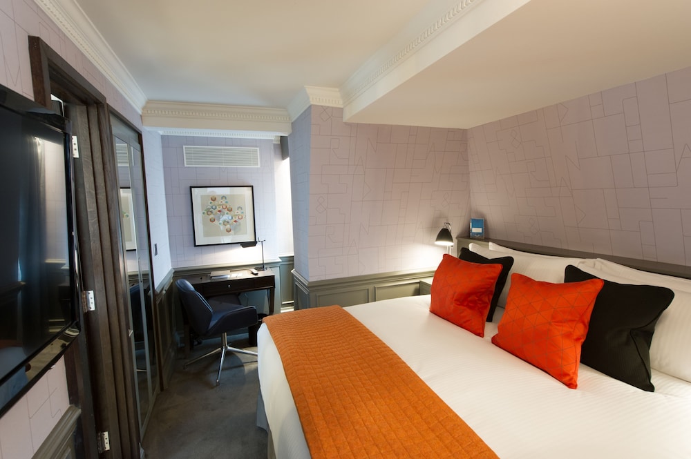 The Ampersand Hotel by null