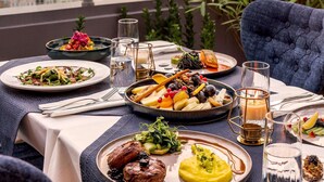 Terrace/patio - Rixos Pera Istanbul - Nickelodeon Play Access (Istanbul)