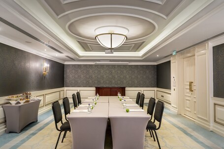 Rixos Pera Istanbul - Image 12