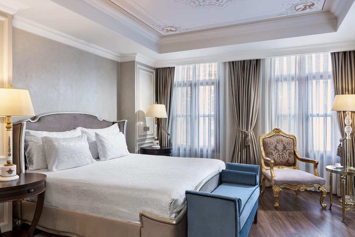 1 habitación, ropa de cama de alta calidad y minibar