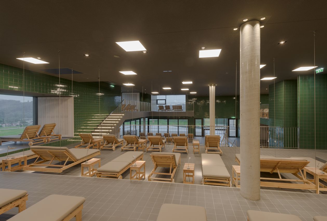 サウナ、スチームサウナ、ボディ トリートメント、アロマテラピー、ボディラップ、ボディスクラブ