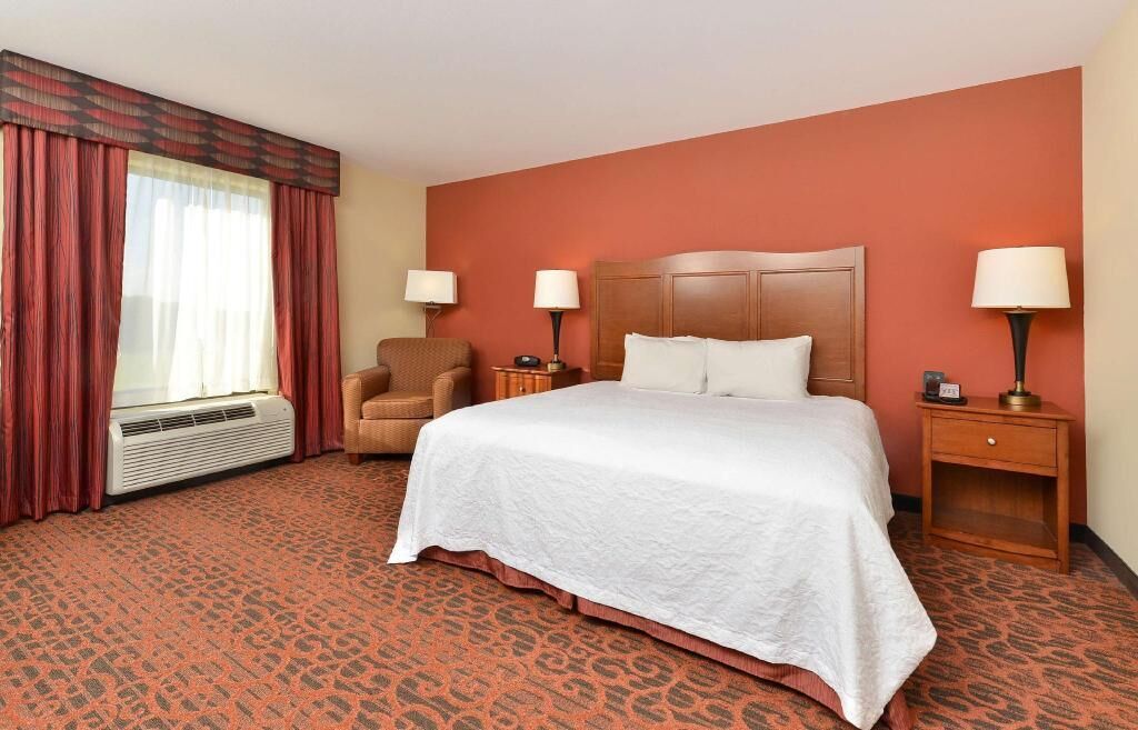 Literie de qualité supérieure, couette en duvet d'oie, minibar, bureau