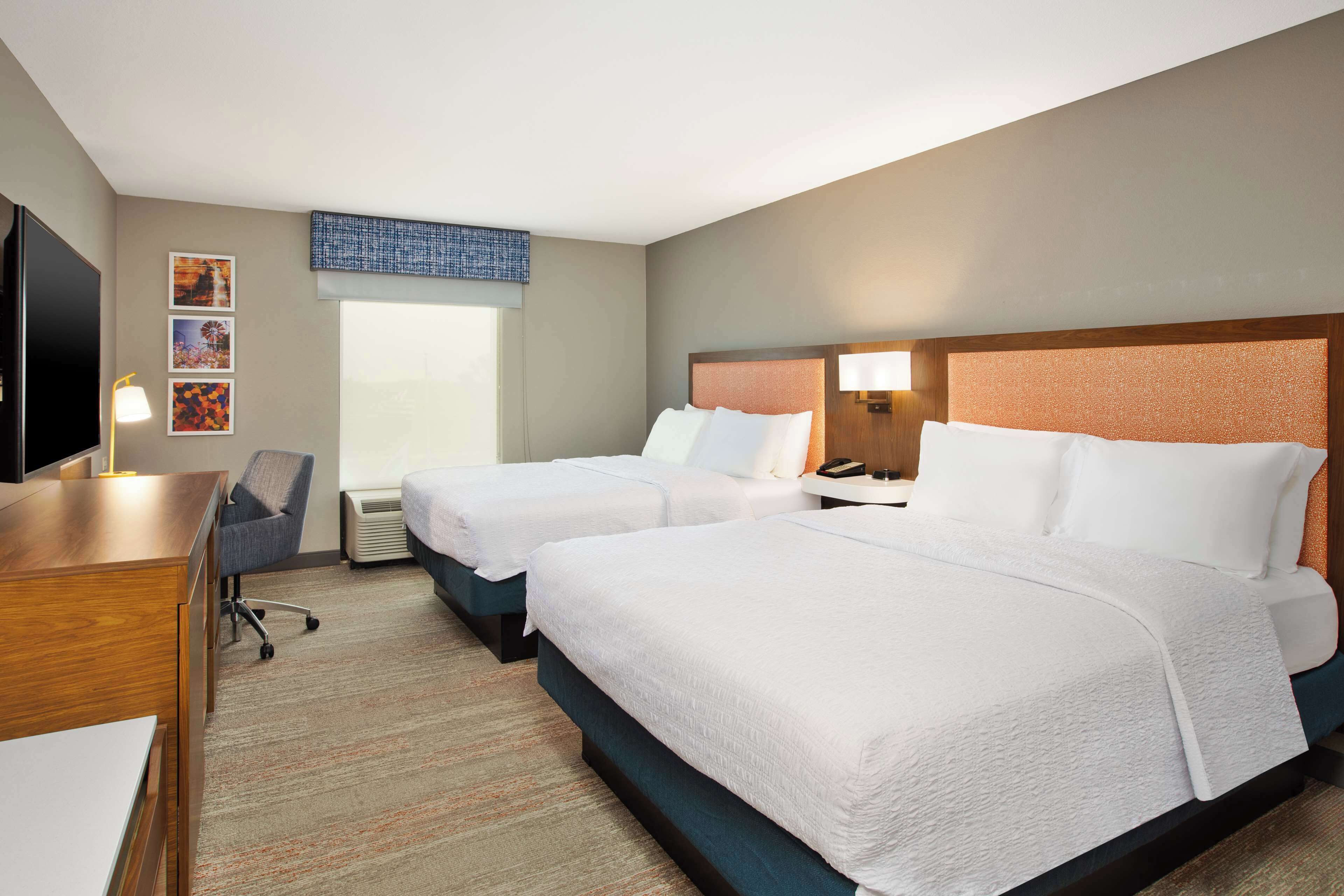 room, 2 queen beds, non smoking | premium bedding, down duvets, minibar, desk