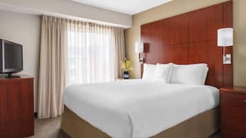 Roupas de cama antialérgicas, edredons de pluma, escrivaninha