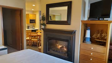 Hawthorne (2nd floor, No-Balcony)