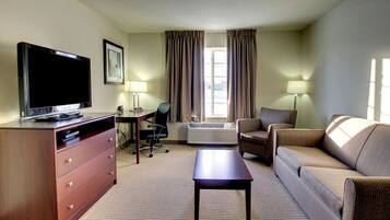 Safe på rommet, individuelt dekorert, individuelt innredet og skrivebord