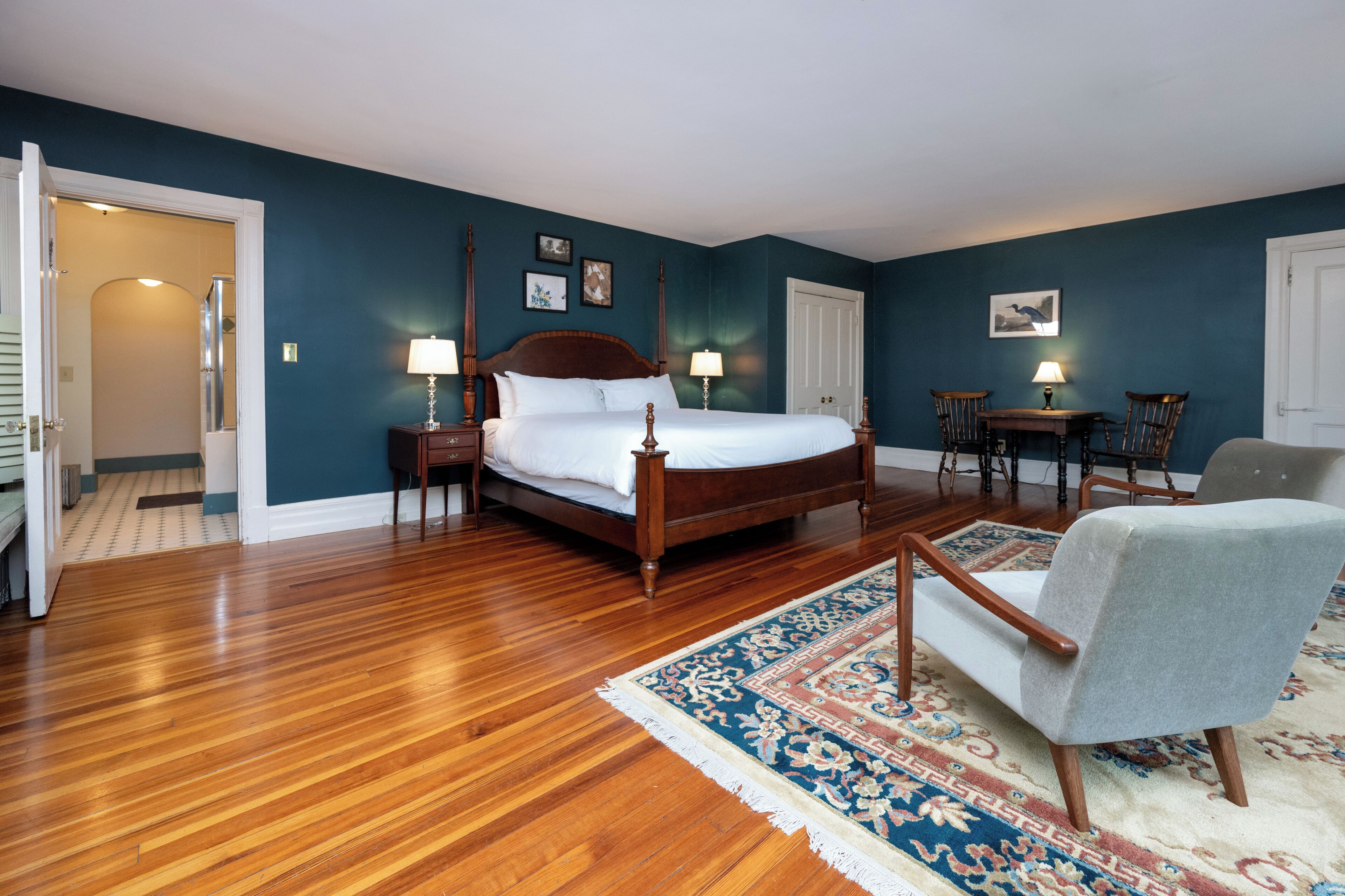 deluxe room, 1 king bed (dewey inn) | free wifi, bed sheets