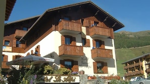 Façana frontal de l'allotjament