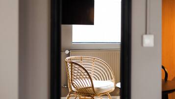 Comfort Studio | Free cots/infant beds, free WiFi, bed sheets