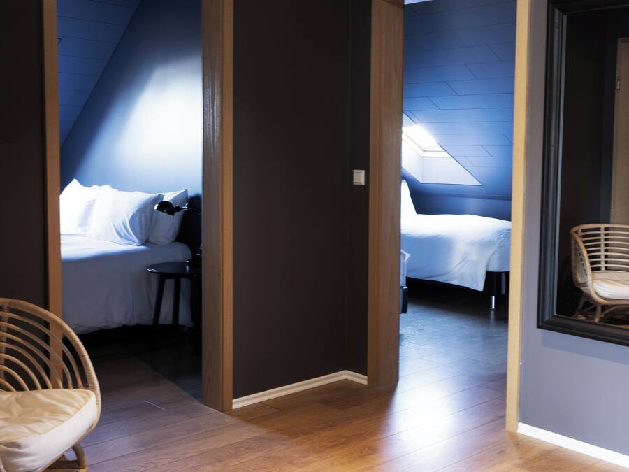 Apartamento luxo, 3 quartos | Berços grátis, Wi-Fi de cortesia, roupa de cama