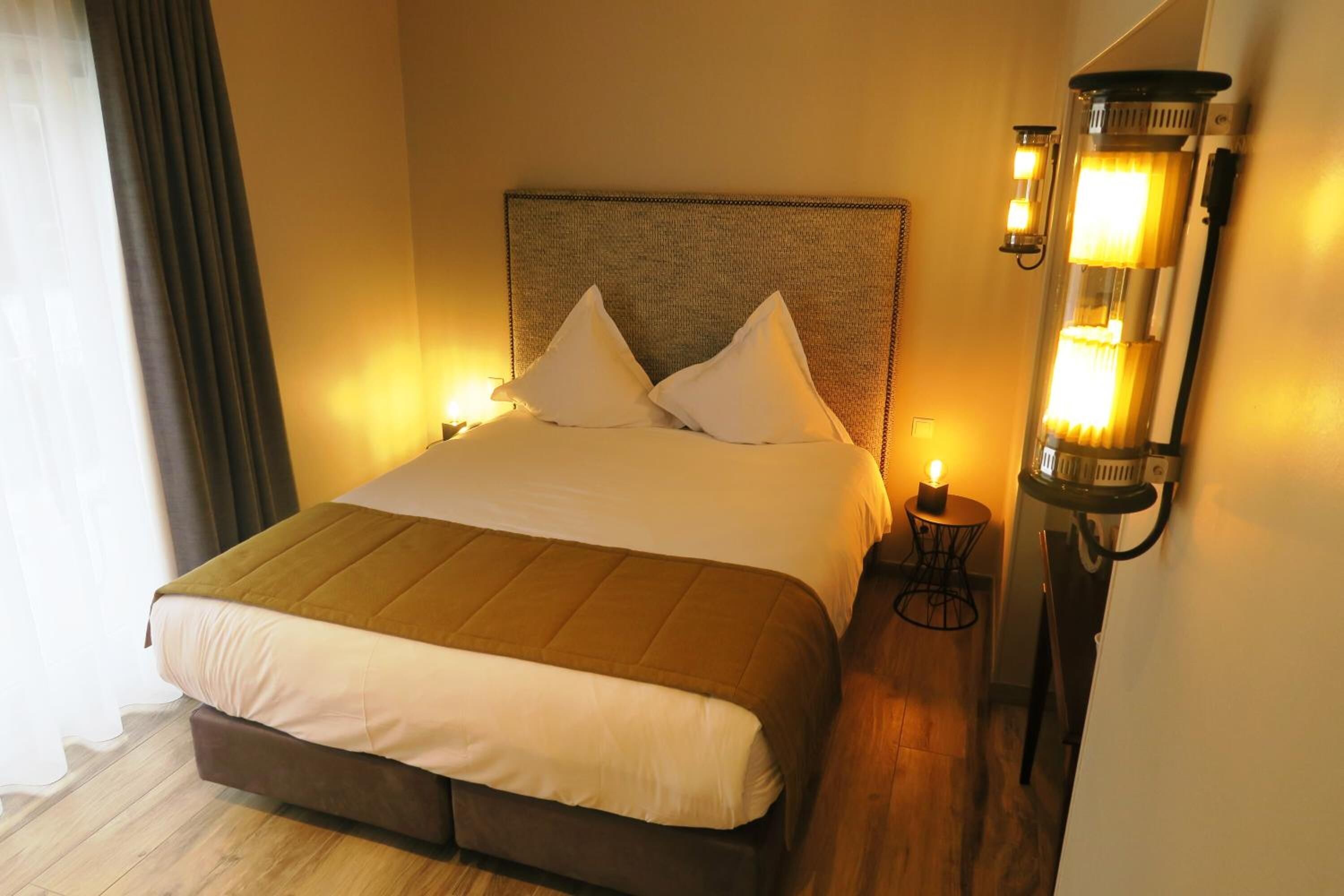 individually decorated, individually furnished, desk, iron/ironing board