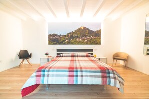 Dobbeltrom – classic, privat bad | Minibar, wi-fi (inkludert) og sengetøy