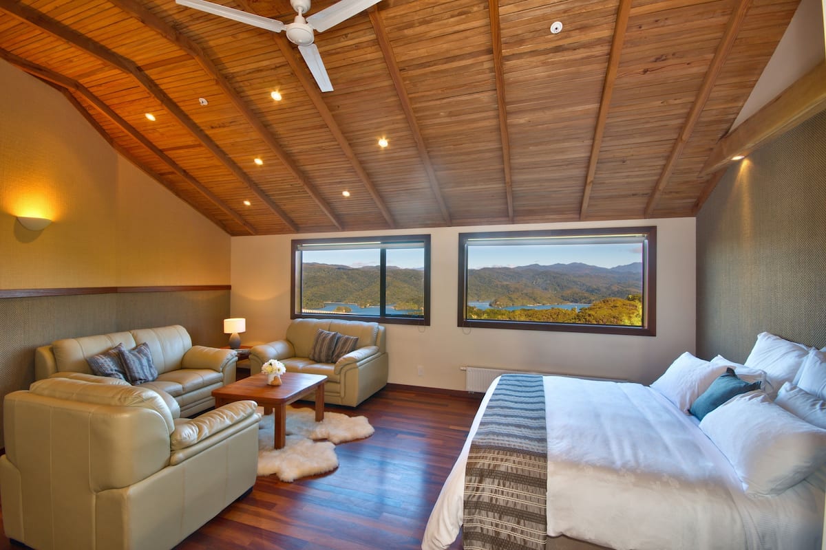 Luxury Suite, 1 King Bed, Jetted Tub, Bay View | View from room