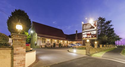 Black Gold Motel