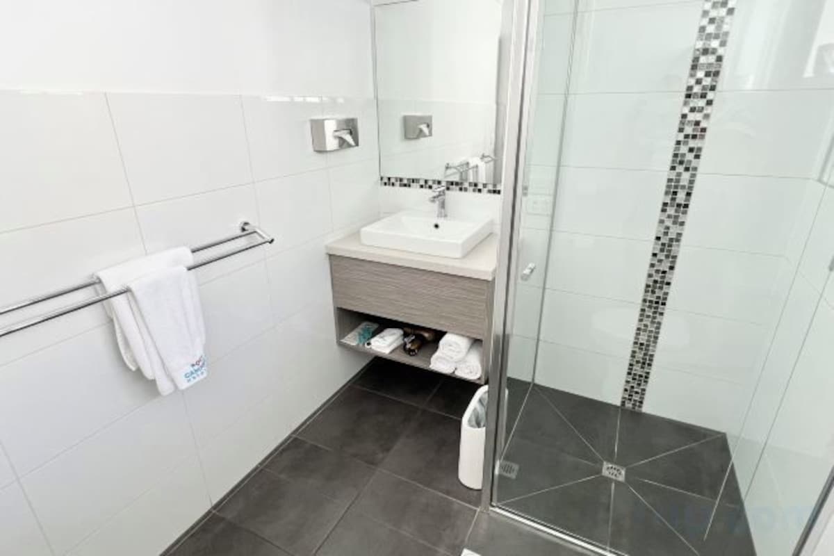 Bathroom | Shower, free toiletries, hair dryer, towels