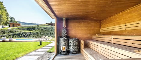 Sauna, hot tub, steam room, massages