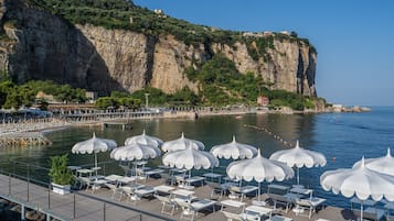 Allergikerbettwaren, Zimmersafe, Schreibtisch, Verdunkelungsvorhänge