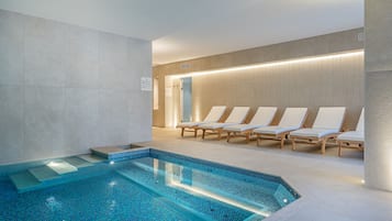 Couples treatment rooms, sauna, hot tub, steam room, Turkish bath