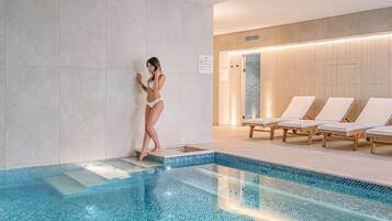 Couples treatment rooms, sauna, hot tub, steam room, Turkish bath