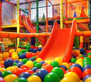 Children’s play area – indoor