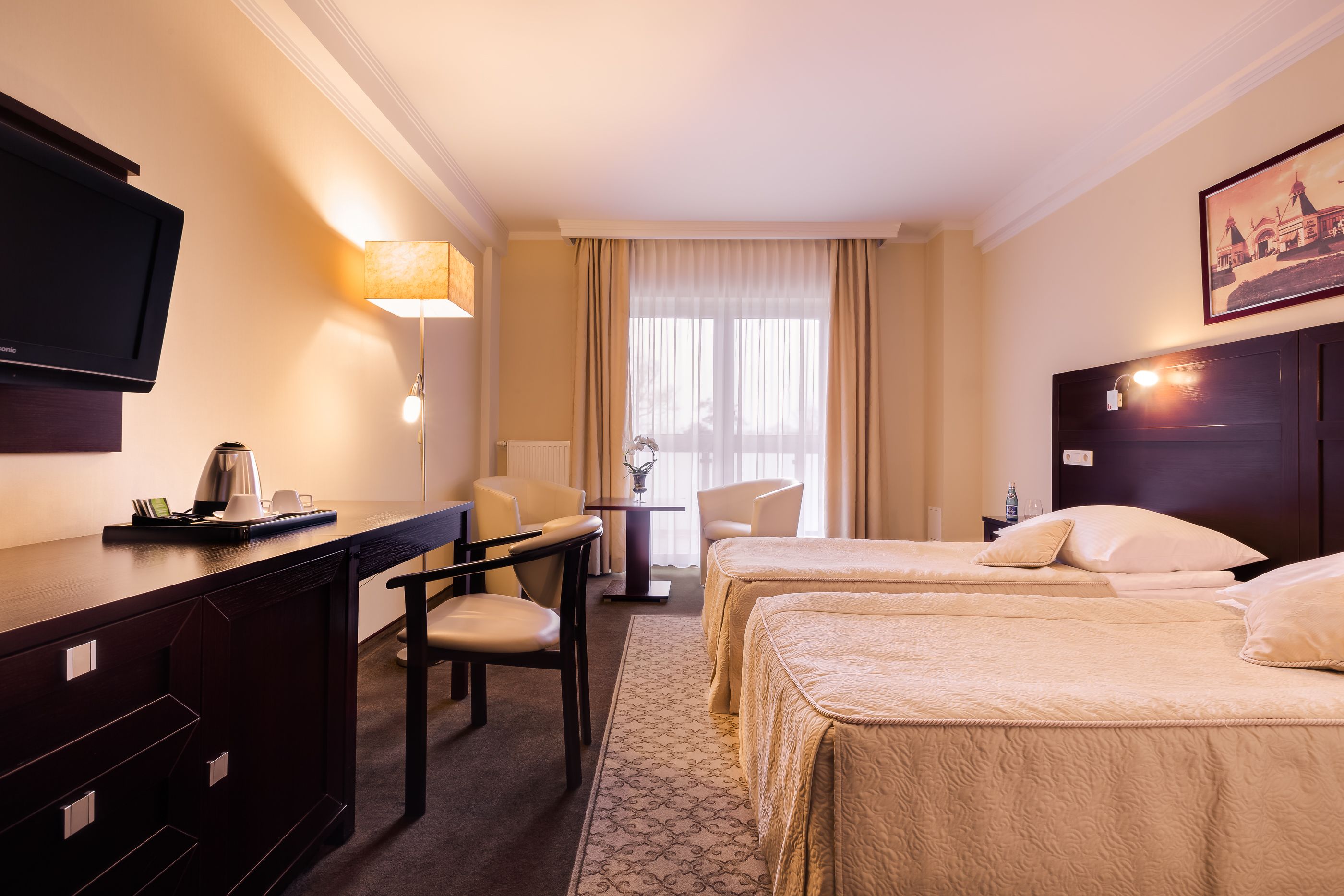 1 bedroom, hypo-allergenic bedding, in-room safe, desk