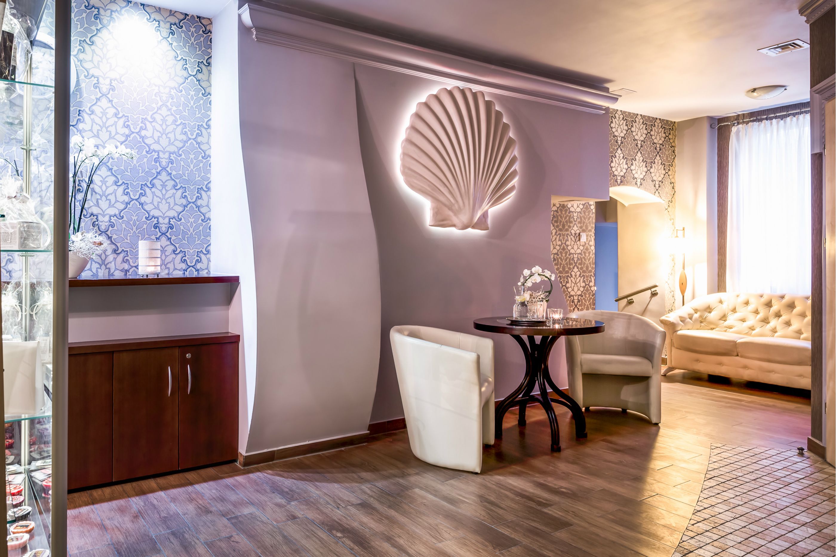 couples treatment room(s), sauna, hot tub, body treatments, hydrotherapy