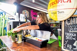Bar (in der Unterkunft)