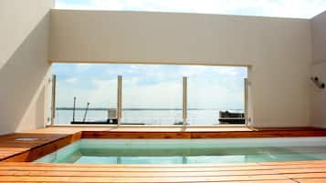 Piscina externa