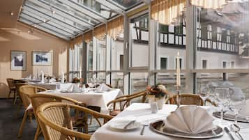 Daily buffet breakfast (EUR 14 per person)