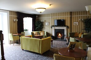 4 bars/lounges - Heacham Manor Hotel (King's Lynn)