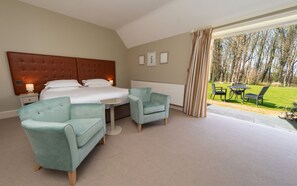 Manor Easy Access Double or Twin Room | Individually decorated, individually furnished, desk, laptop workspace - Heacham Manor Hotel (King's Lynn)