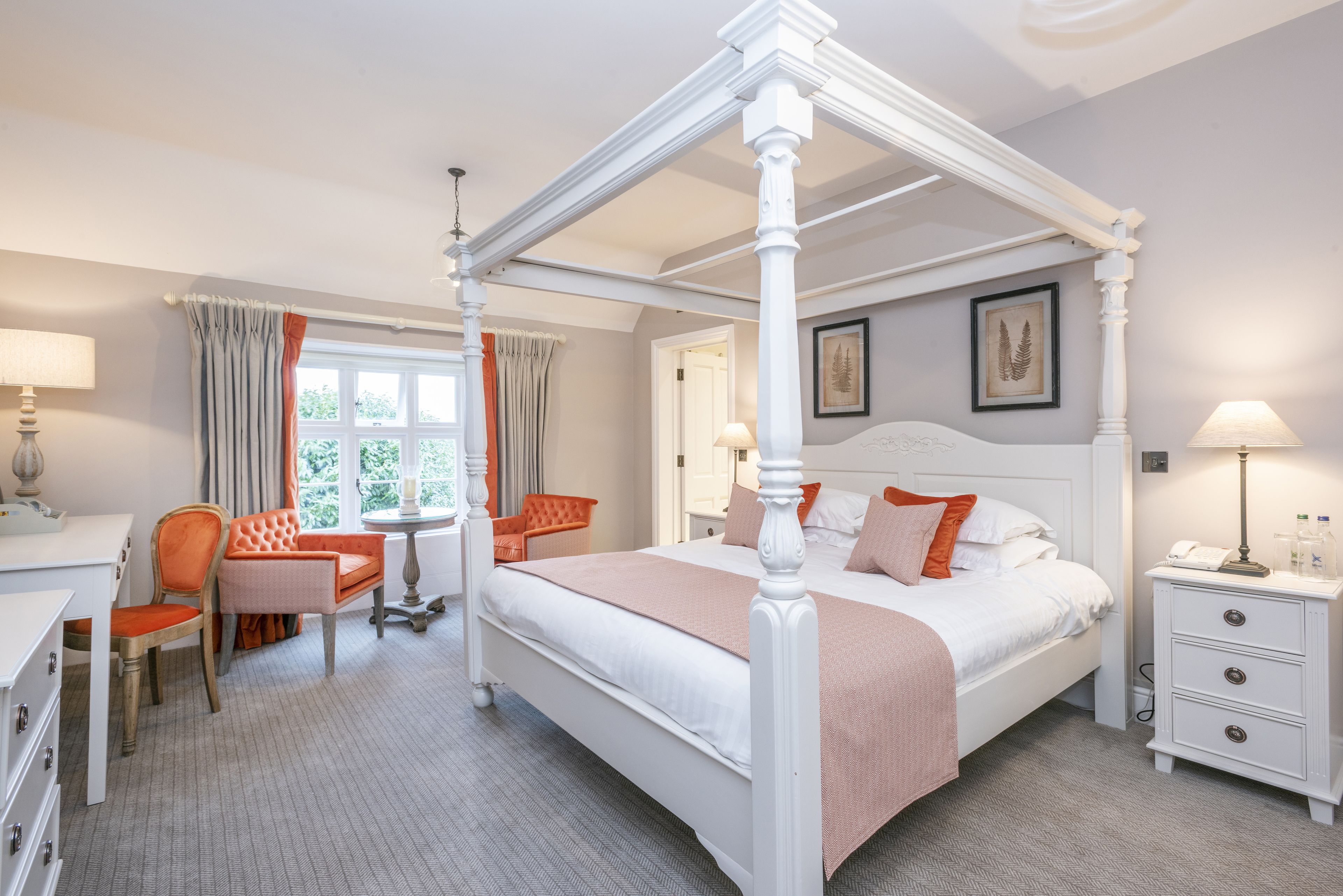 بديكورات فريدة لكل غرفة وطراز فريد لكل وحدة ومكتب