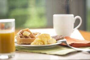 Desayuno buffet incluido todos los días