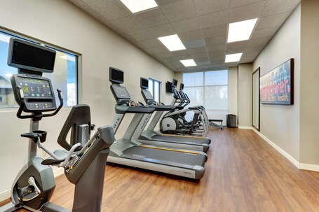 Drury Inn Suites near Universal Orlando Resort - Image 8