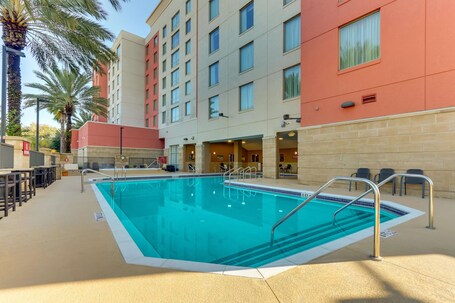 Drury Inn Suites near Universal Orlando Resort - Image 52