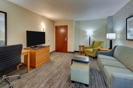 Drury Inn Suites near Universal Orlando Resort - Image 27