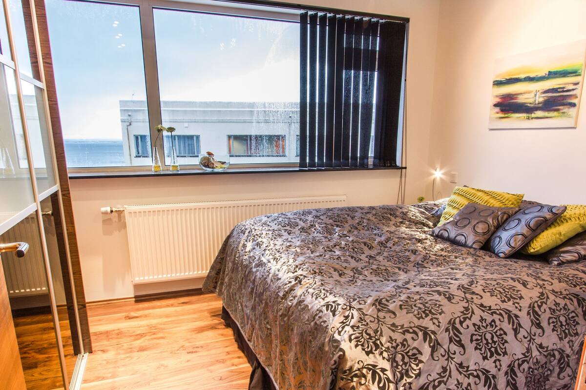 Apartment, 1 Schlafzimmer | Daunenbettdecken, Pillowtop-Betten, individuell dekoriert