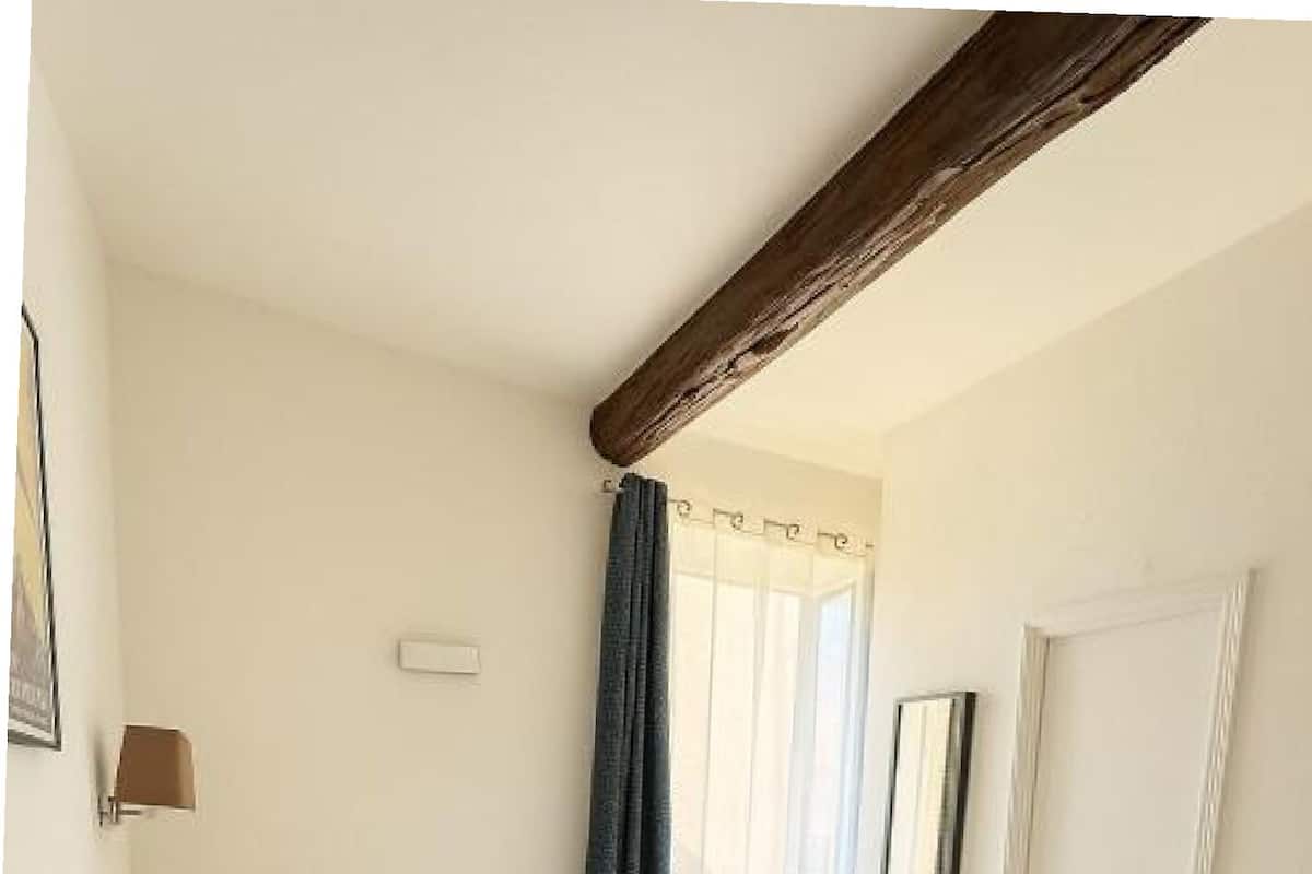 Comfort Twin Room | Pillowtop beds, iron/ironing board, free WiFi, bed sheets