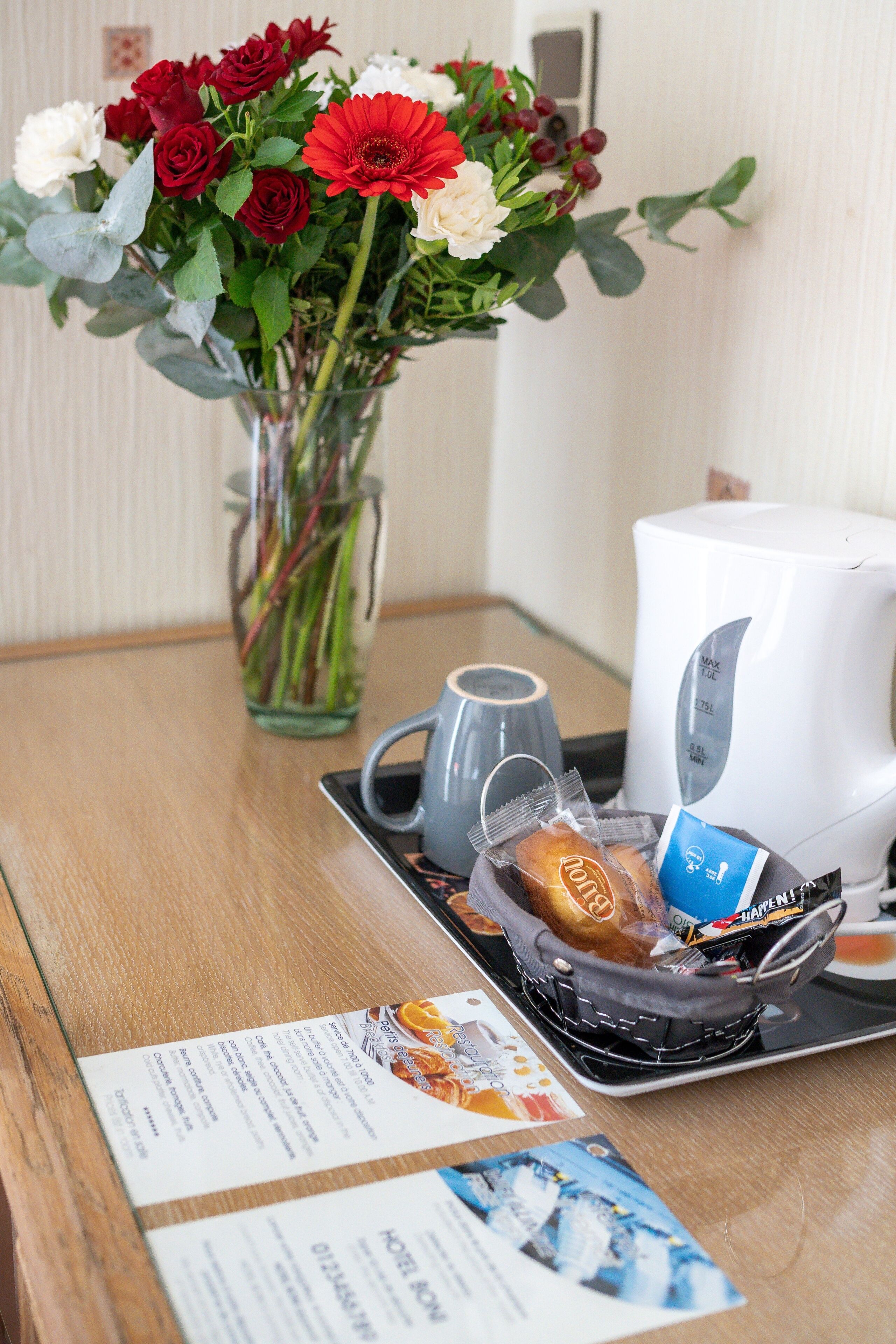 1 bedroom, premium bedding, individually furnished, desk